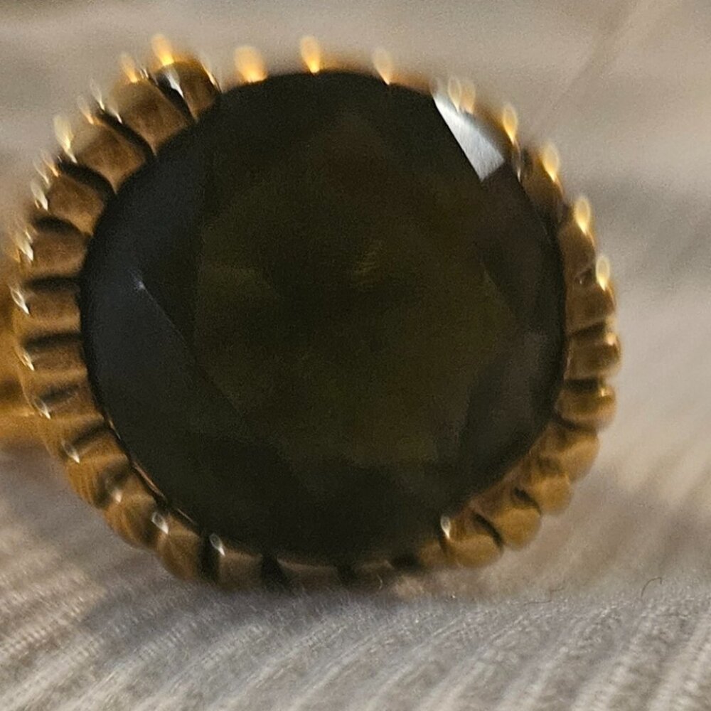 NWT Lia Sophia Envy Ring Size 6